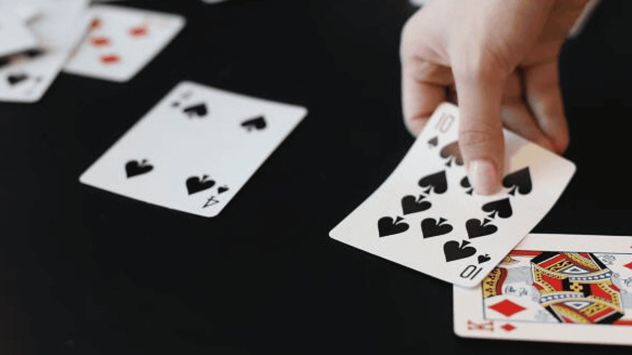 Ways and Tips to Win in Poker Online Gambling Games